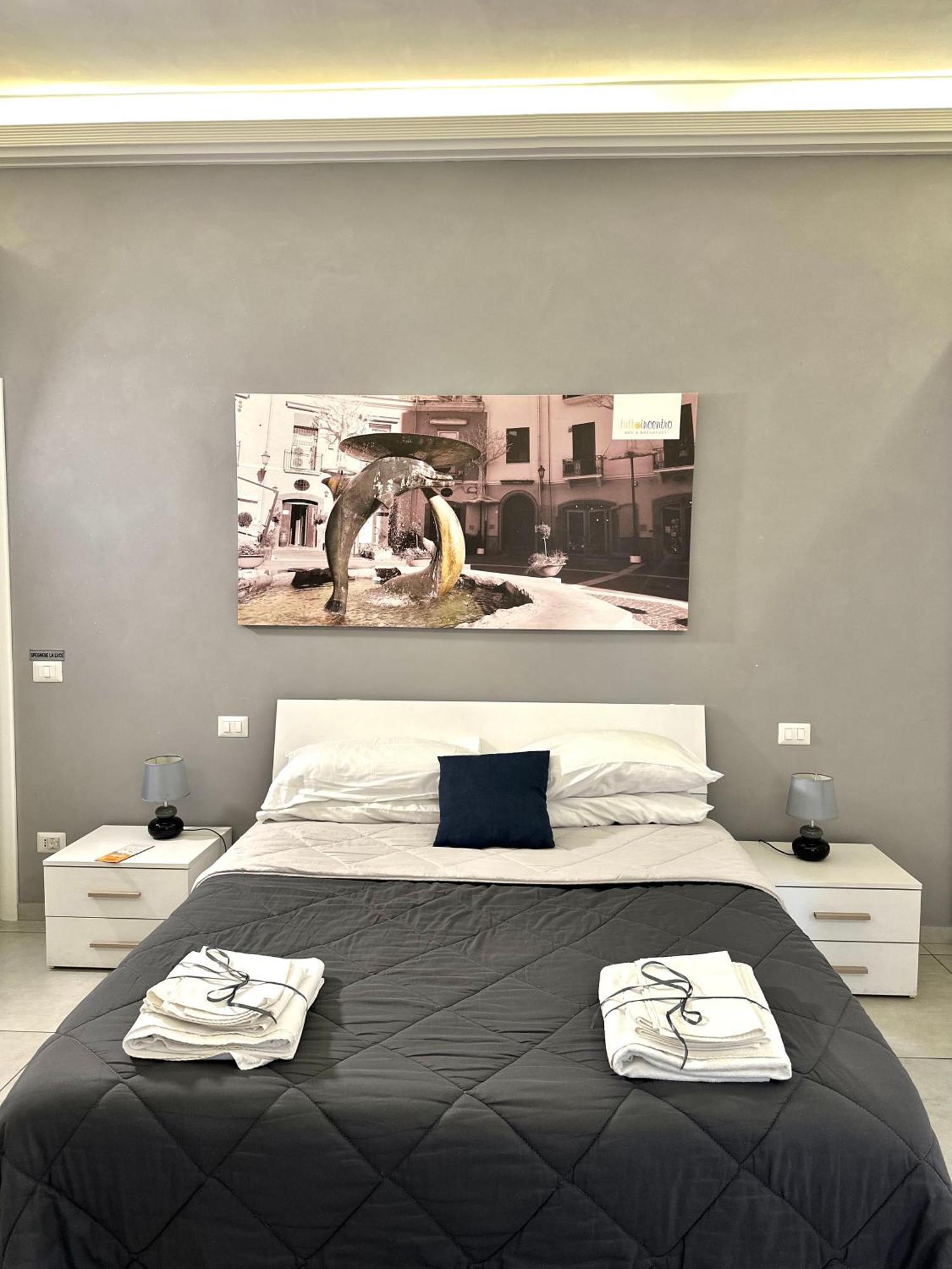 Tuttoincentro Bed and Breakfast Σαλέρνο Εξωτερικό φωτογραφία