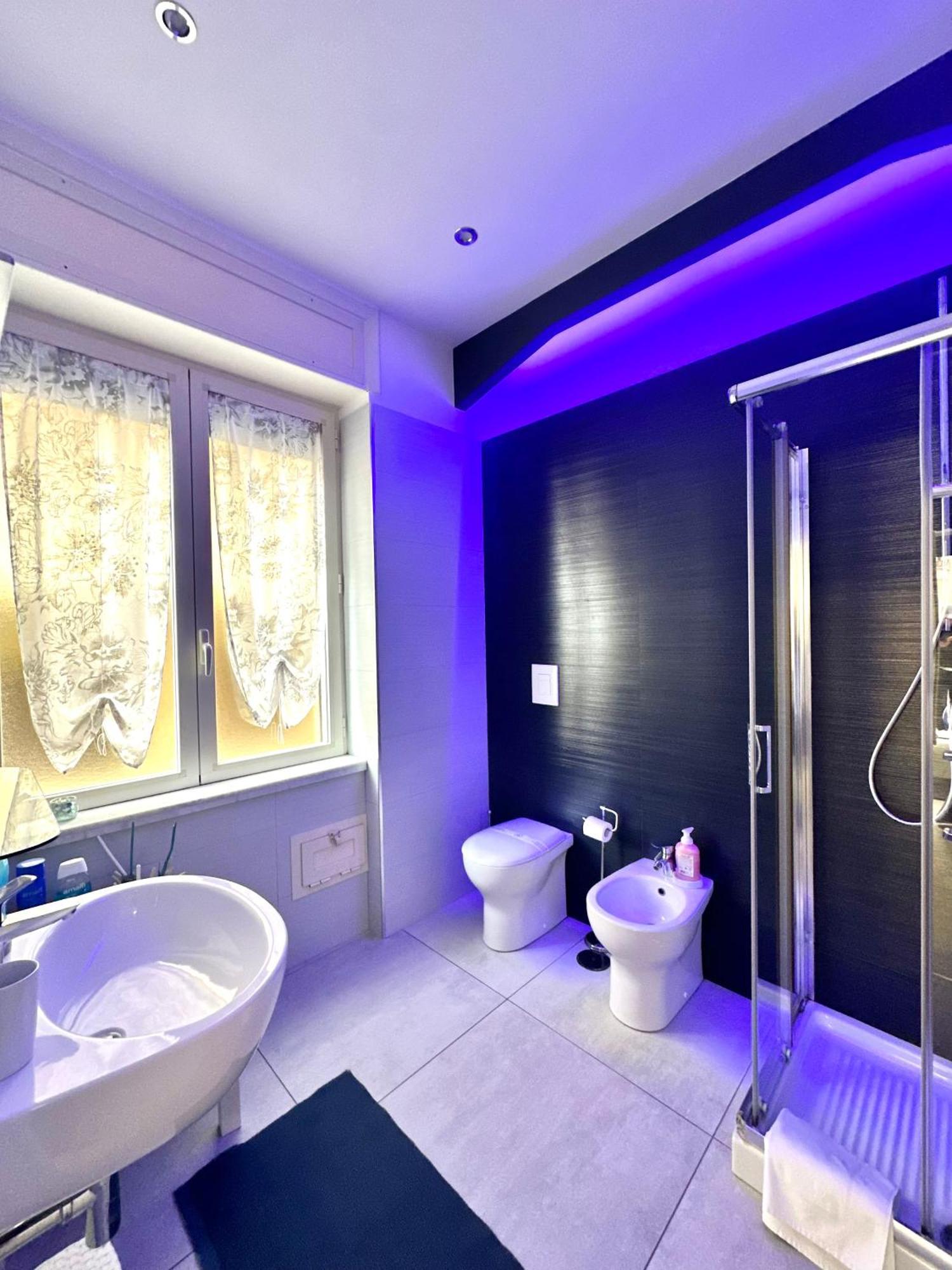 Tuttoincentro Bed and Breakfast Σαλέρνο Εξωτερικό φωτογραφία