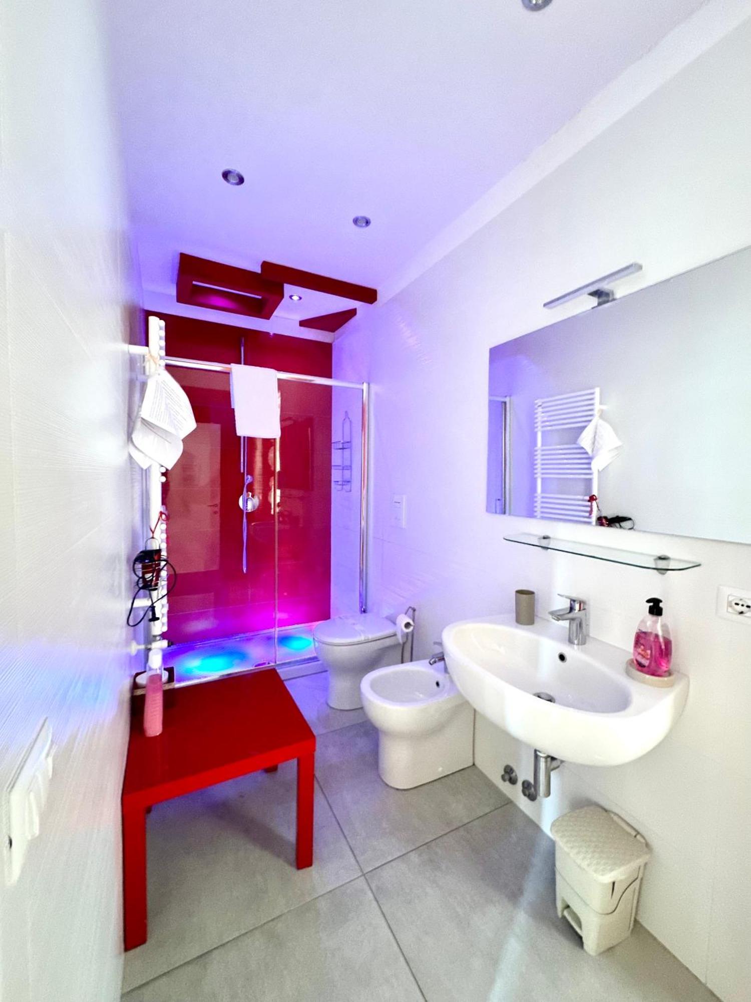 Tuttoincentro Bed and Breakfast Σαλέρνο Εξωτερικό φωτογραφία